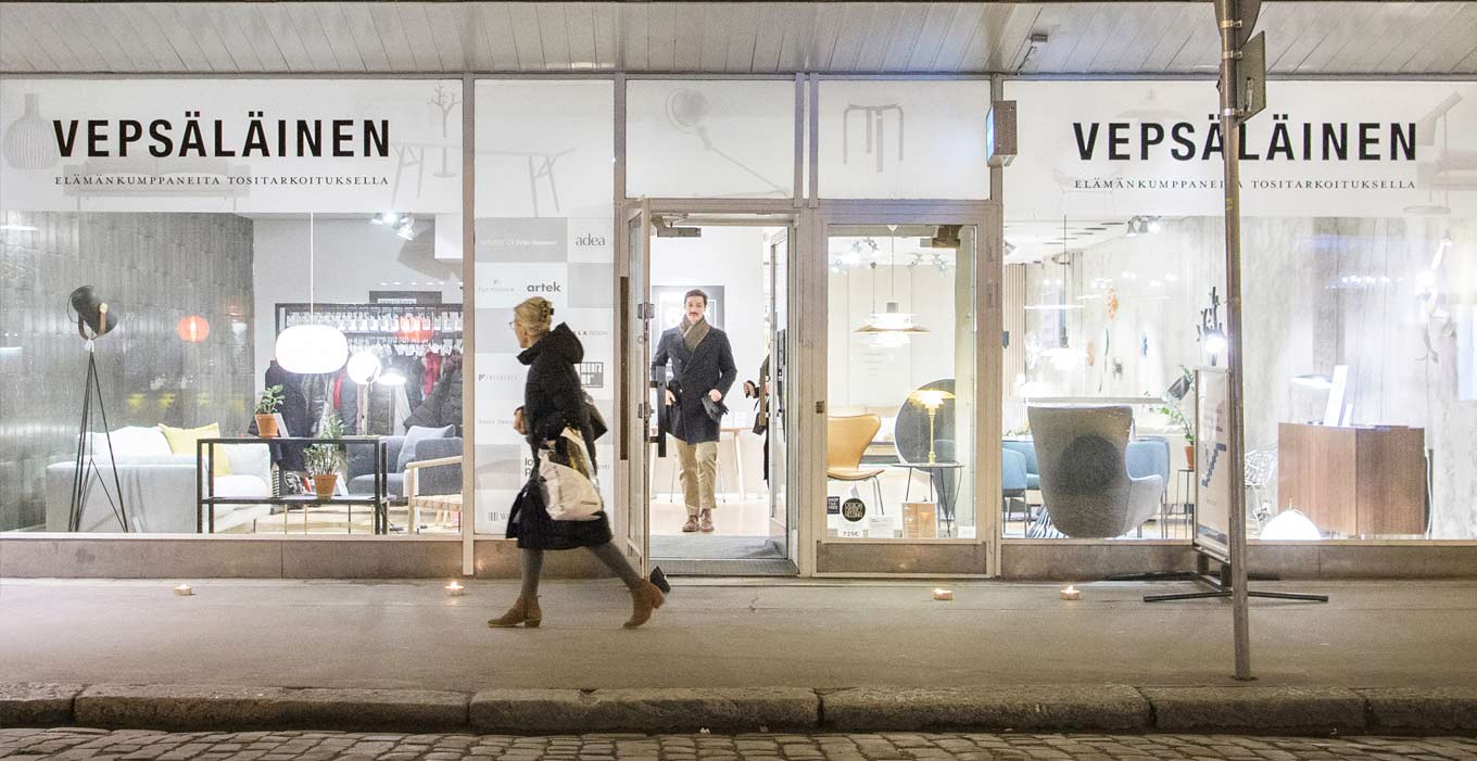 Vepsäläisen Annankadun myymälä kadulta kuvattuna