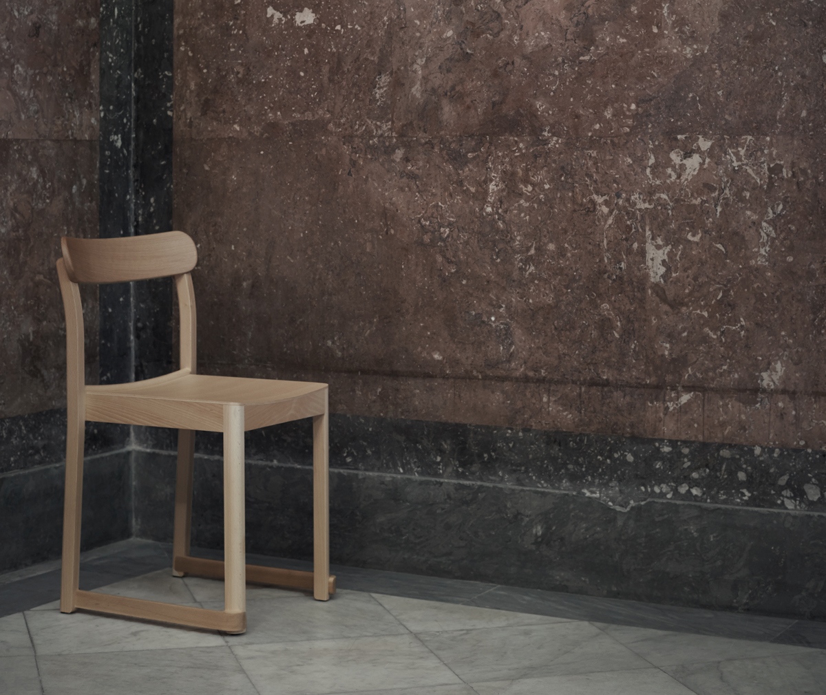 Atelier Chair