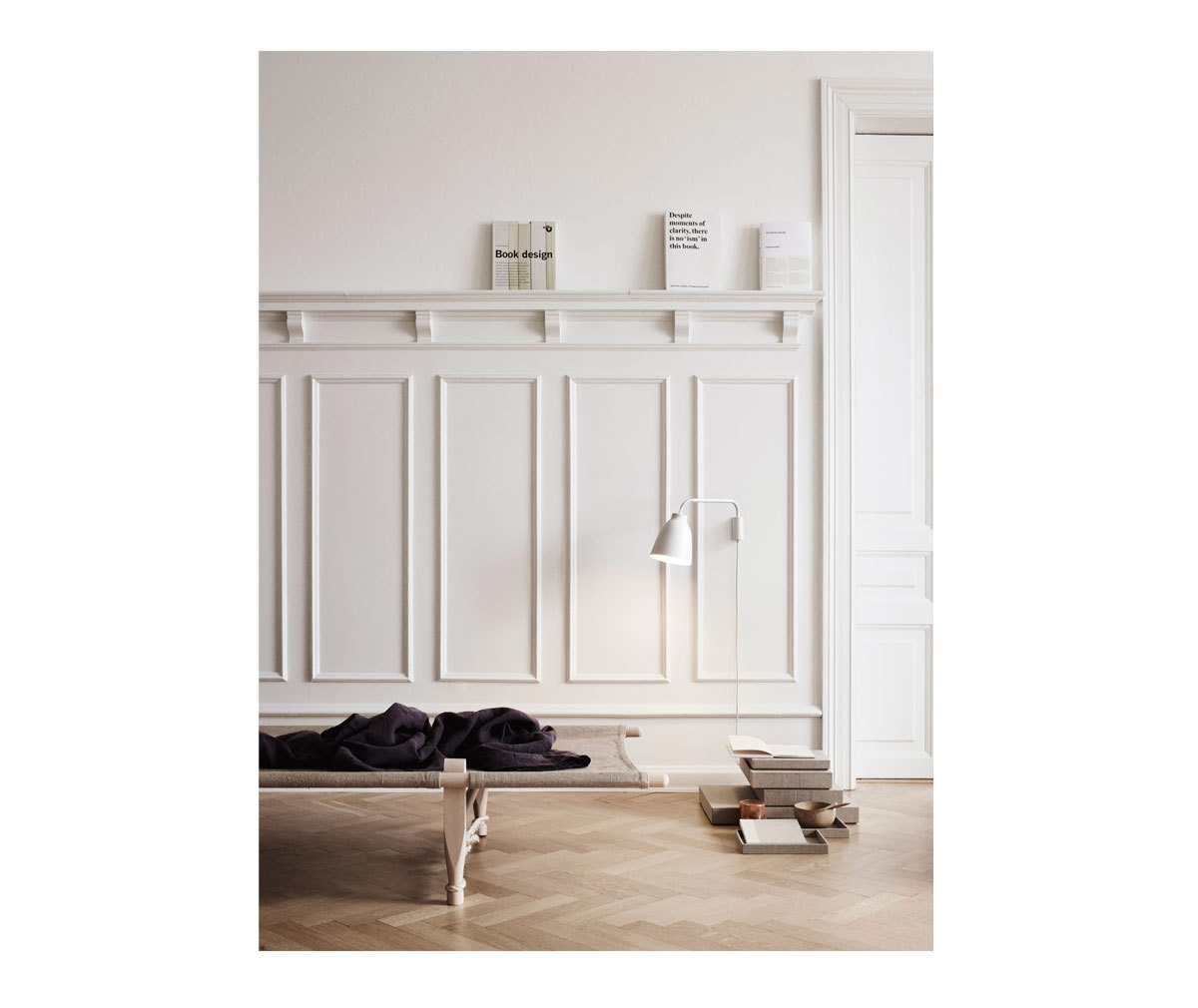 Caravaggio Read Wall Lamp