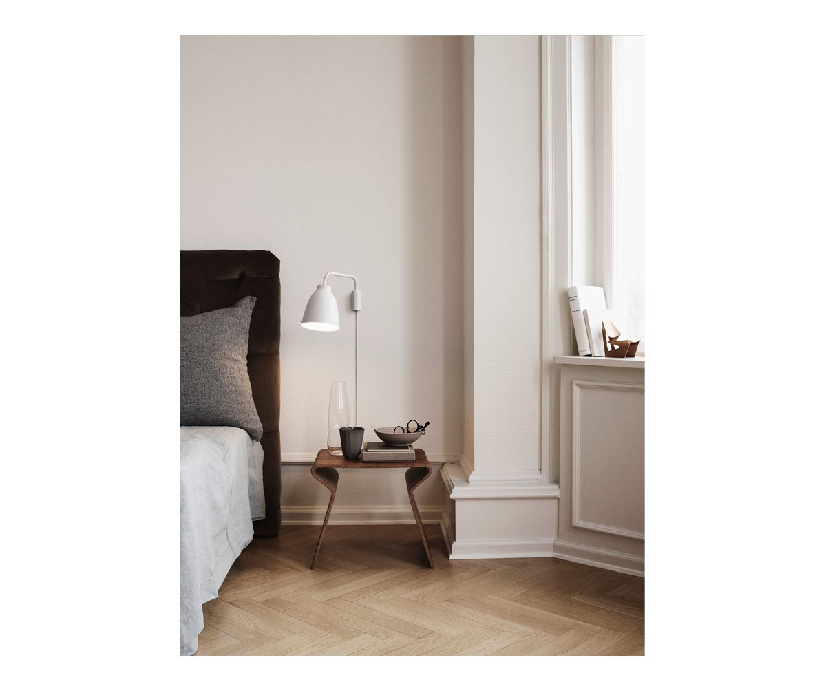 Caravaggio Read Wall Lamp