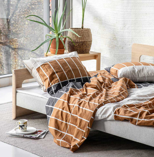 On2 Wood Sofa Bed