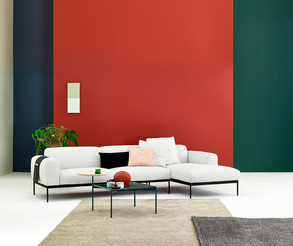 Bon Chaise Sofa