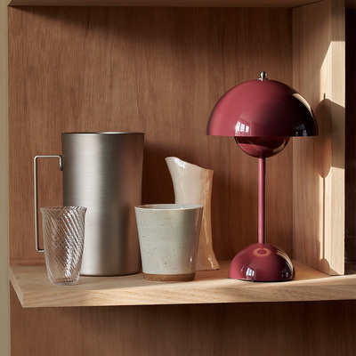 Flowerpot VP9 Table Lamp
