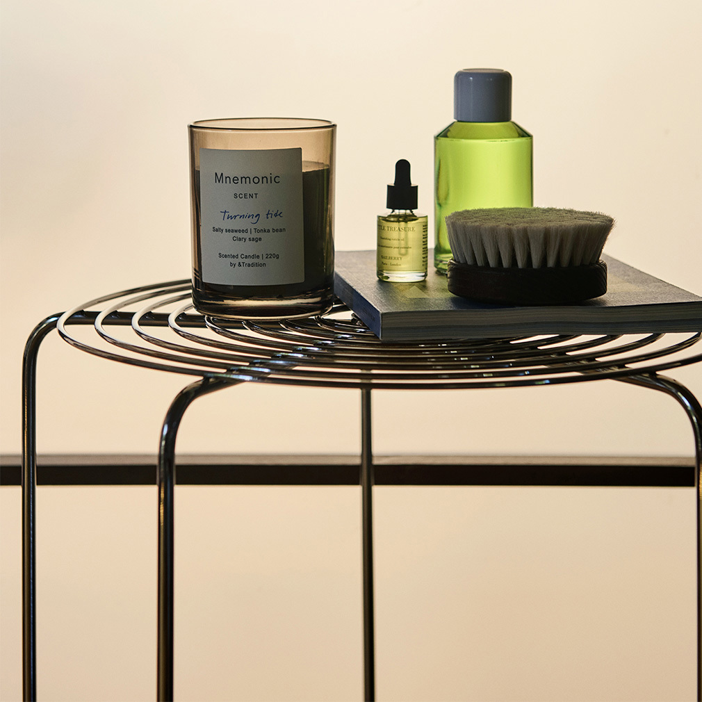 Wire VP11 Stool