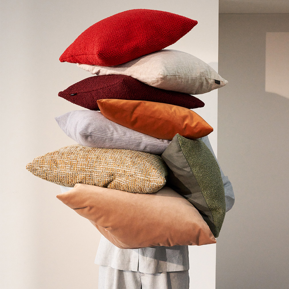 Bouclé Single Cushion