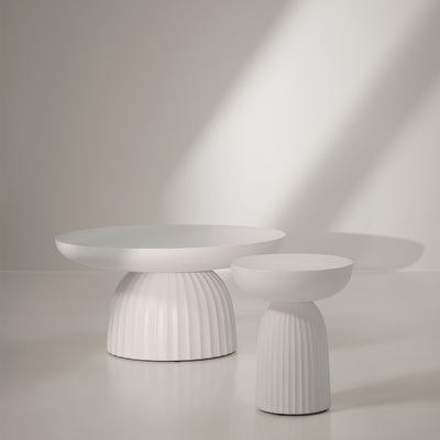 Expose Side Table
