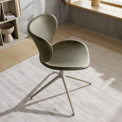 Hamilton Chair