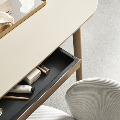 Kingston Desk