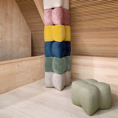 Nawabari Footstool
