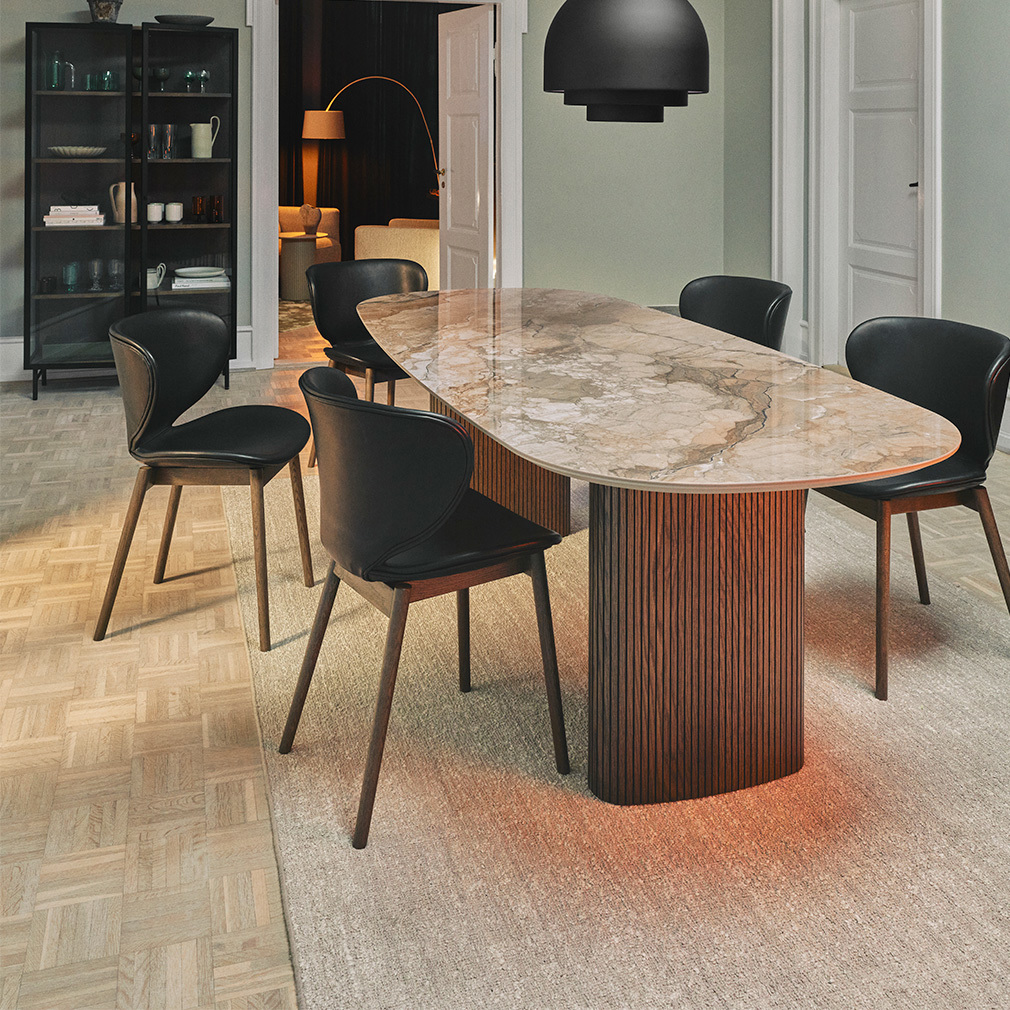 Santiago Dining Table