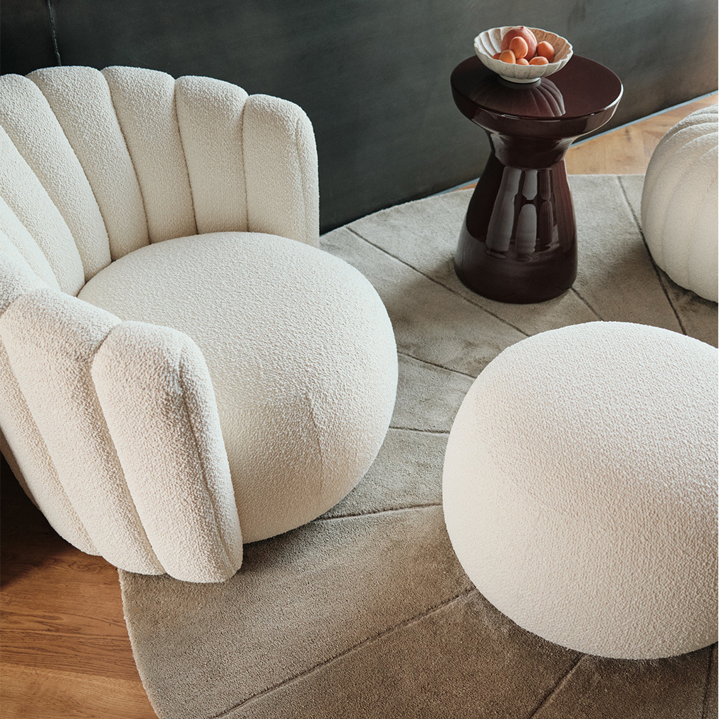 Sweet Art Footstool