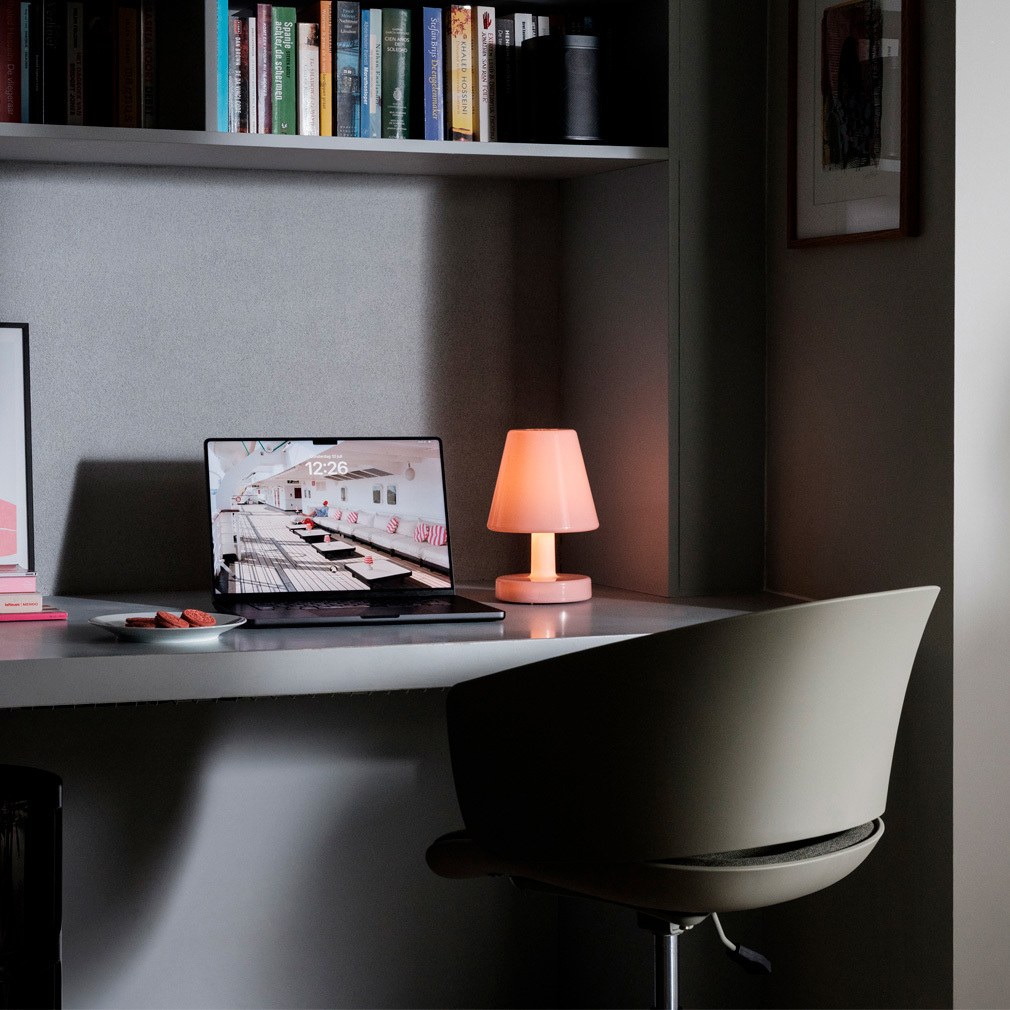 Edison the Ambiance Table Lamp