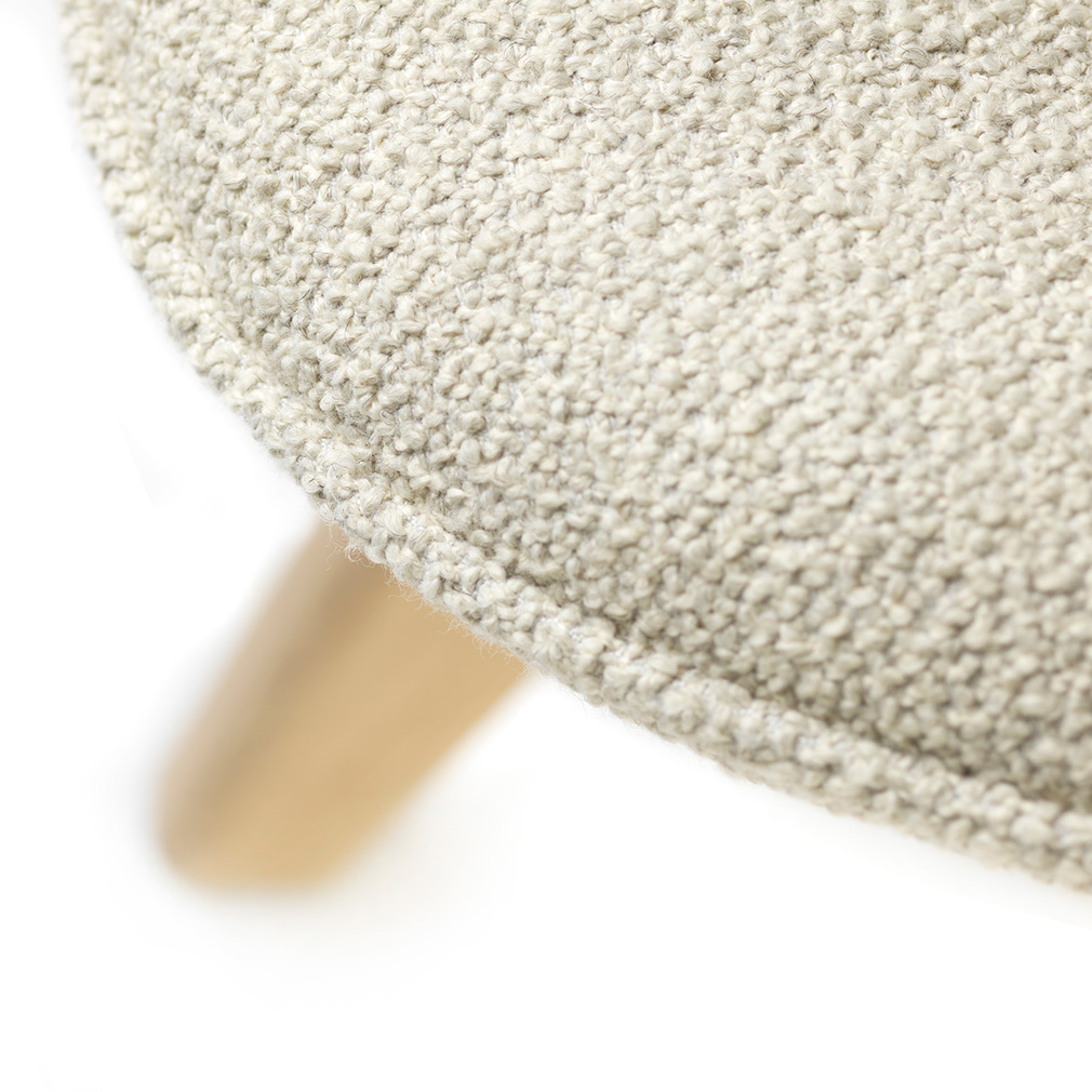 L32 Suru Armchair