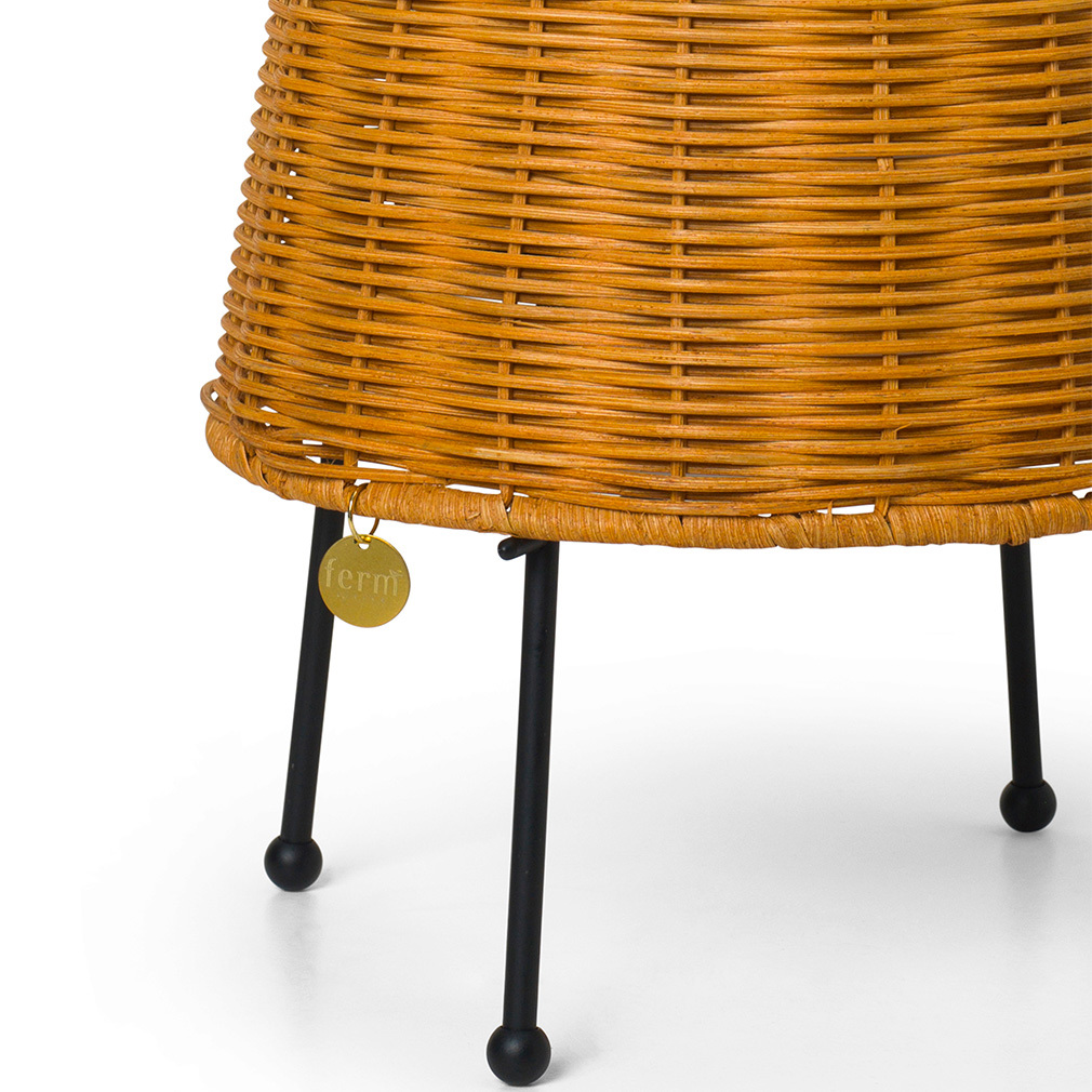 Porti Table Lamp