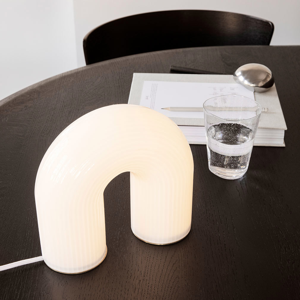 Vuelta Table Lamp