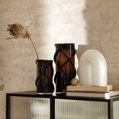 Vuelta Table Lamp