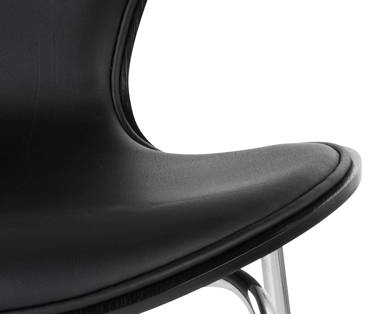 Chair 3107, “Series 7”