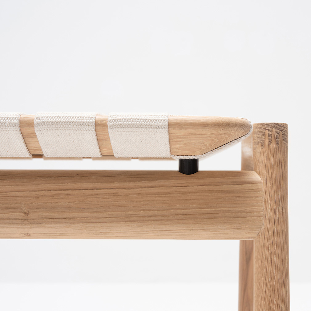 Klupa Bench
