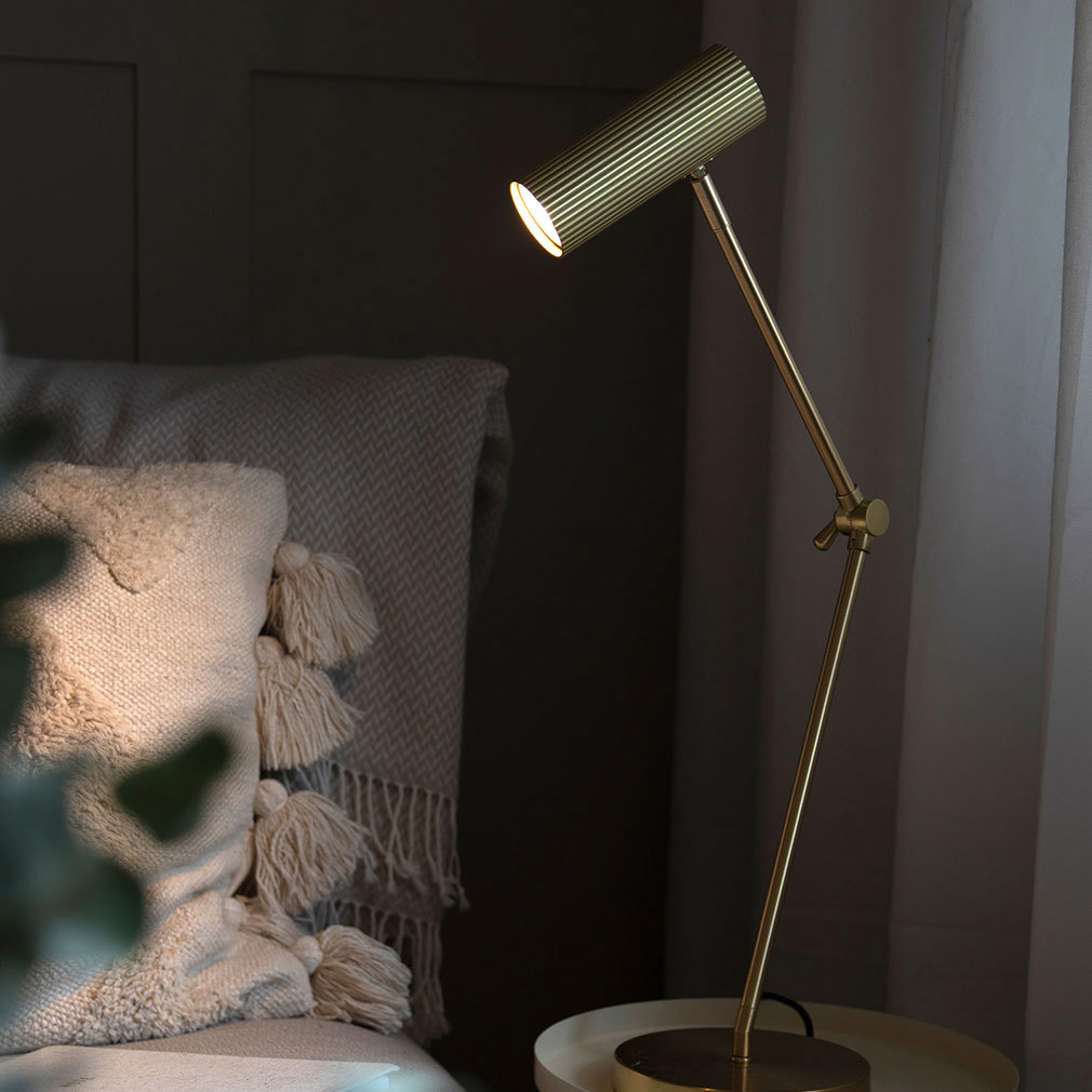 Hubble Read Table Lamp