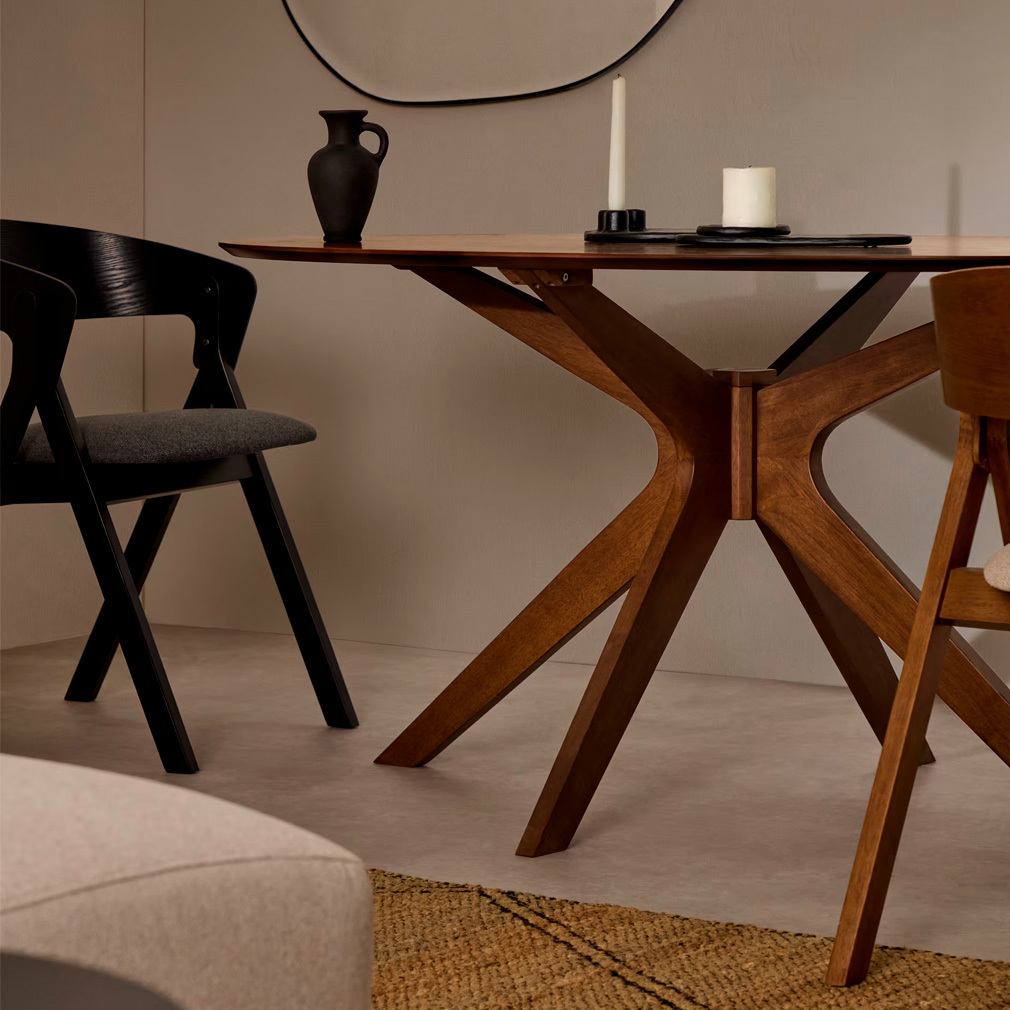 Naanim Dining Table
