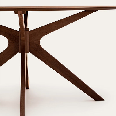 Naanim Dining Table