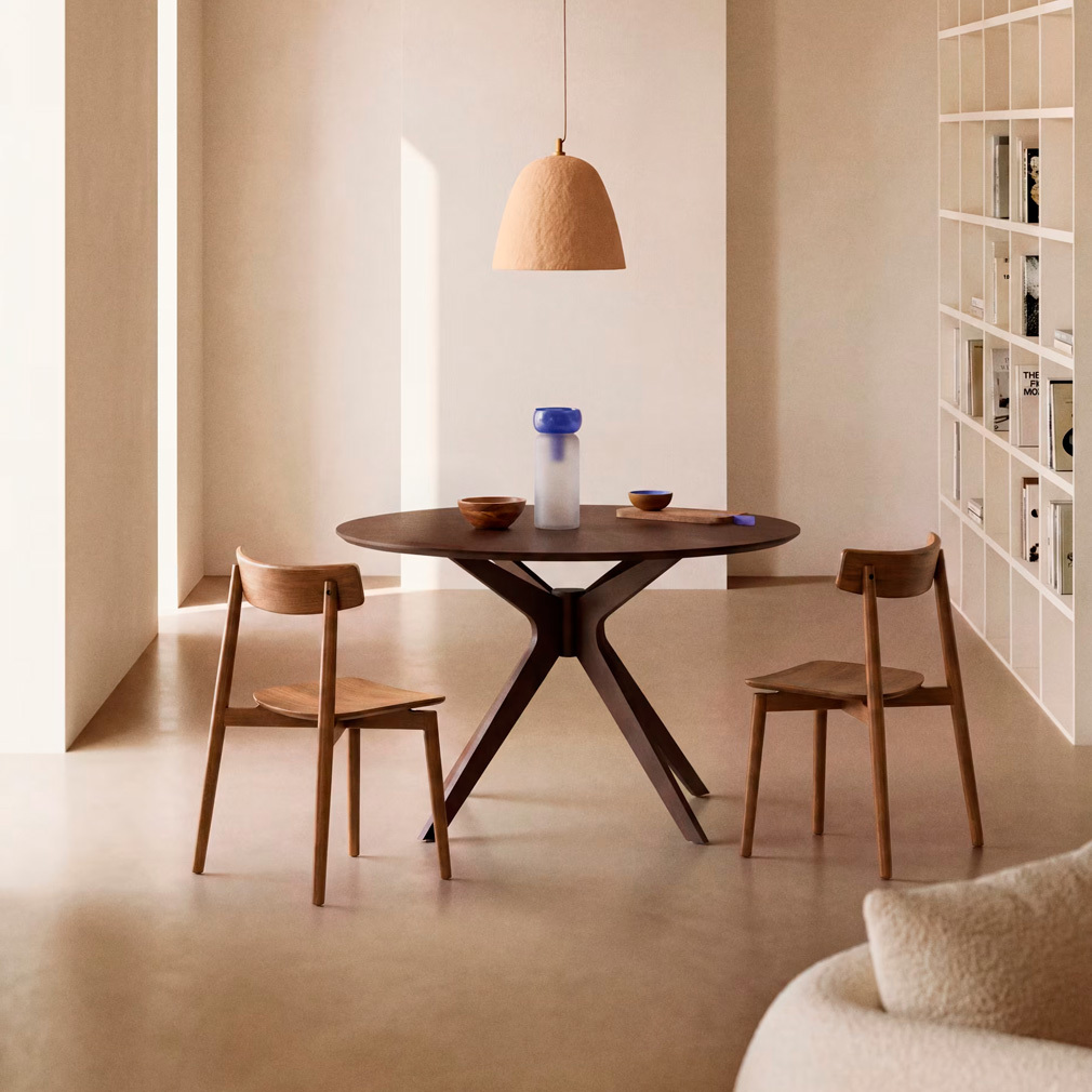 Naanim Dining Table