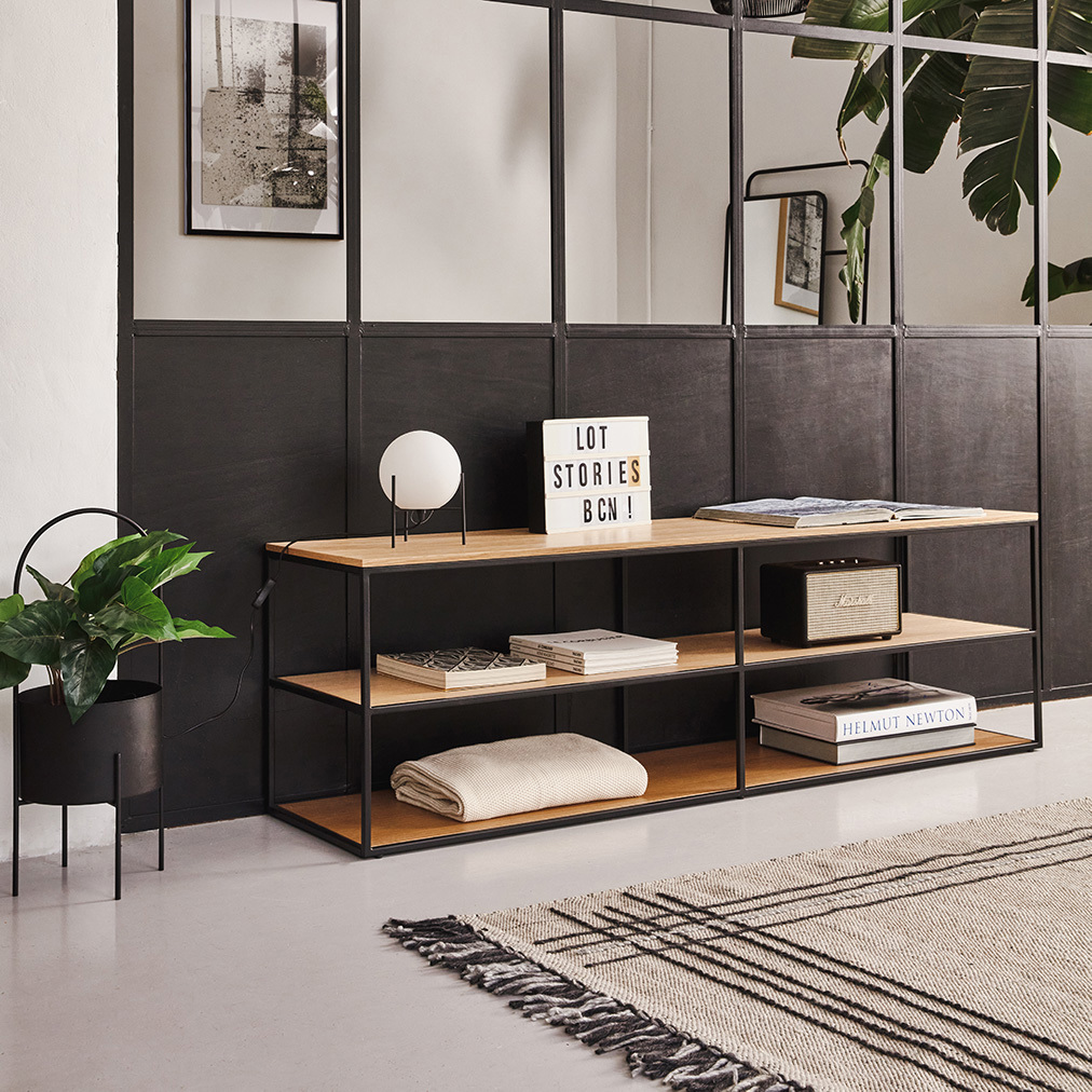Yoana TV Stand