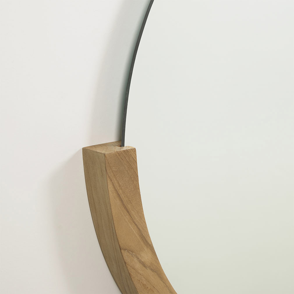 Rokia Mirror