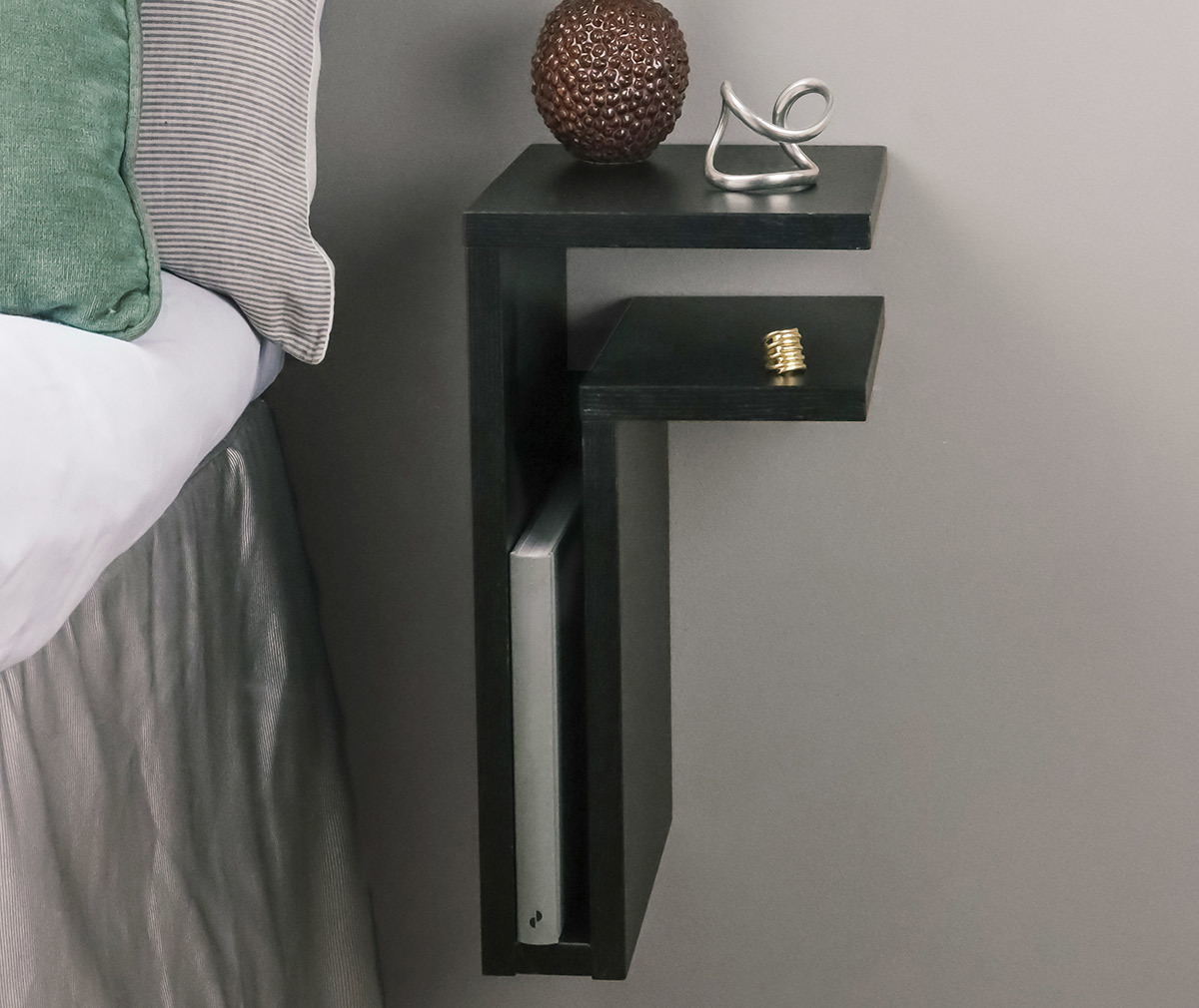 F-Shelf