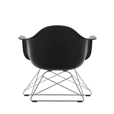 Eames LAR RE -tuoli