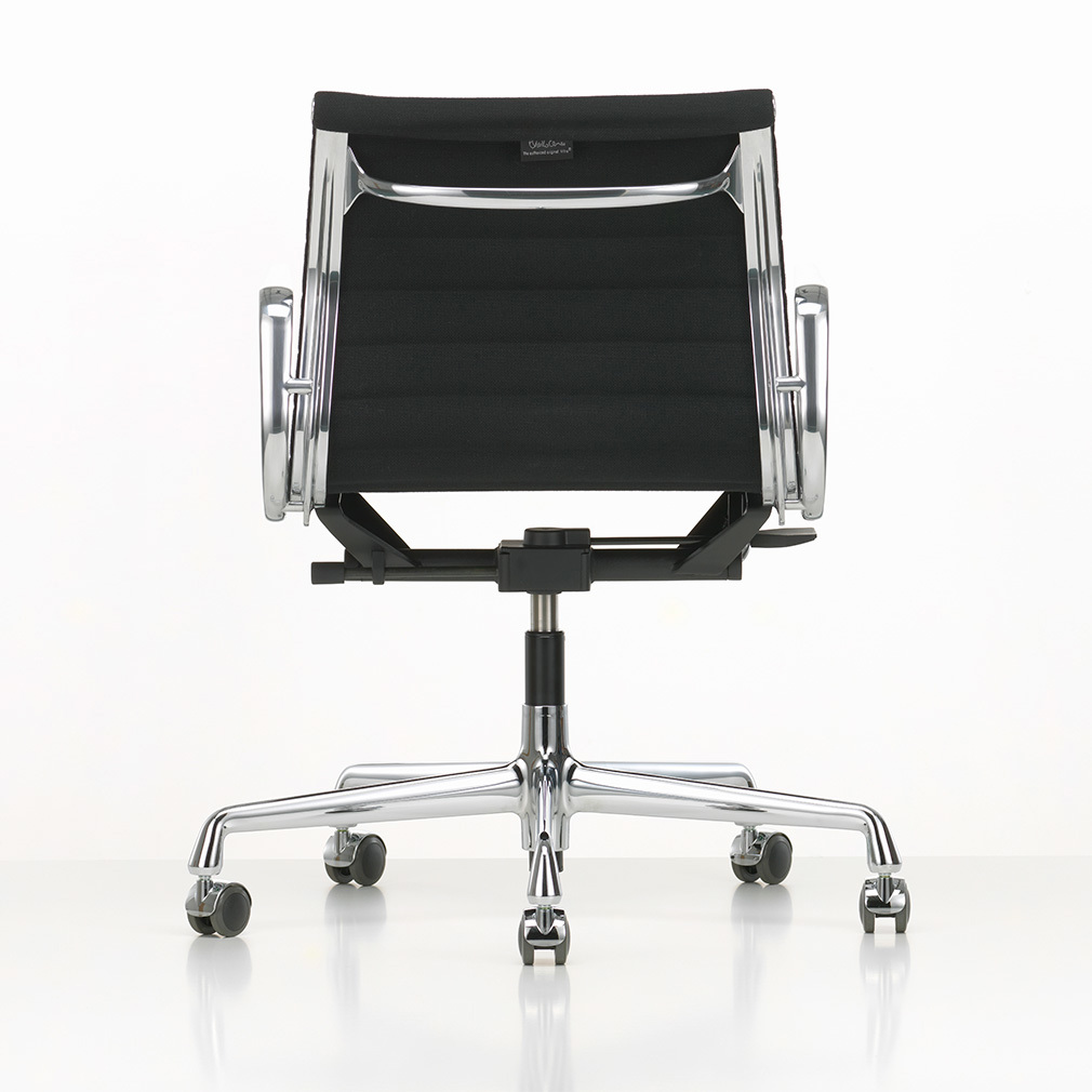 Eames Soft Pad EA217 Office Chair