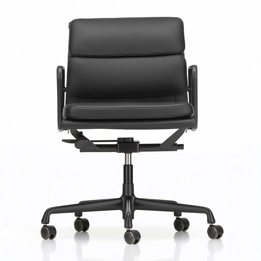 Eames Soft Pad EA217 Office Chair