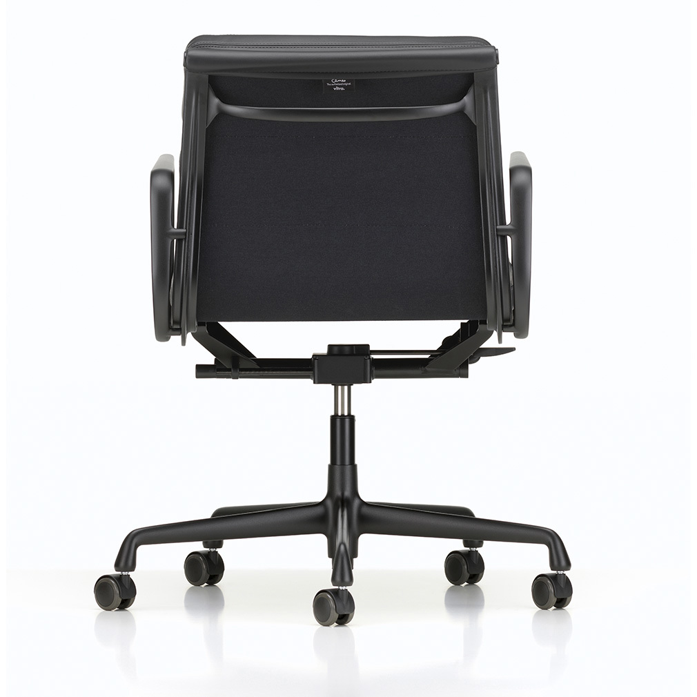 Eames Soft Pad EA217 Office Chair